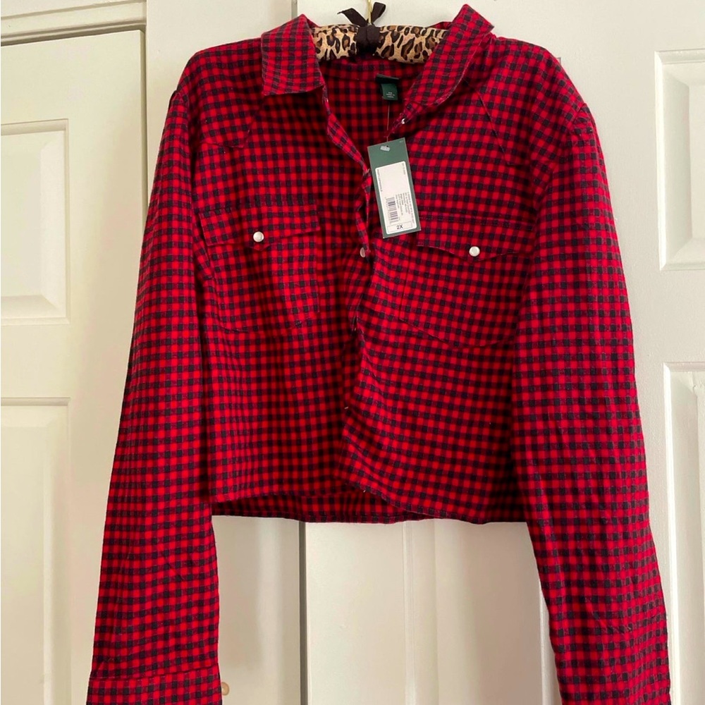 Wild fable cropped button up